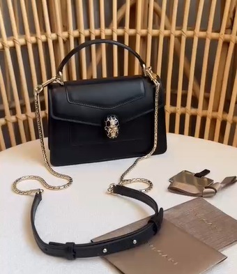 Bolsa Bvlgari Serpenti