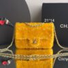 Bolsa Chanel Com Aba Pequena -Amarelo/Dourado