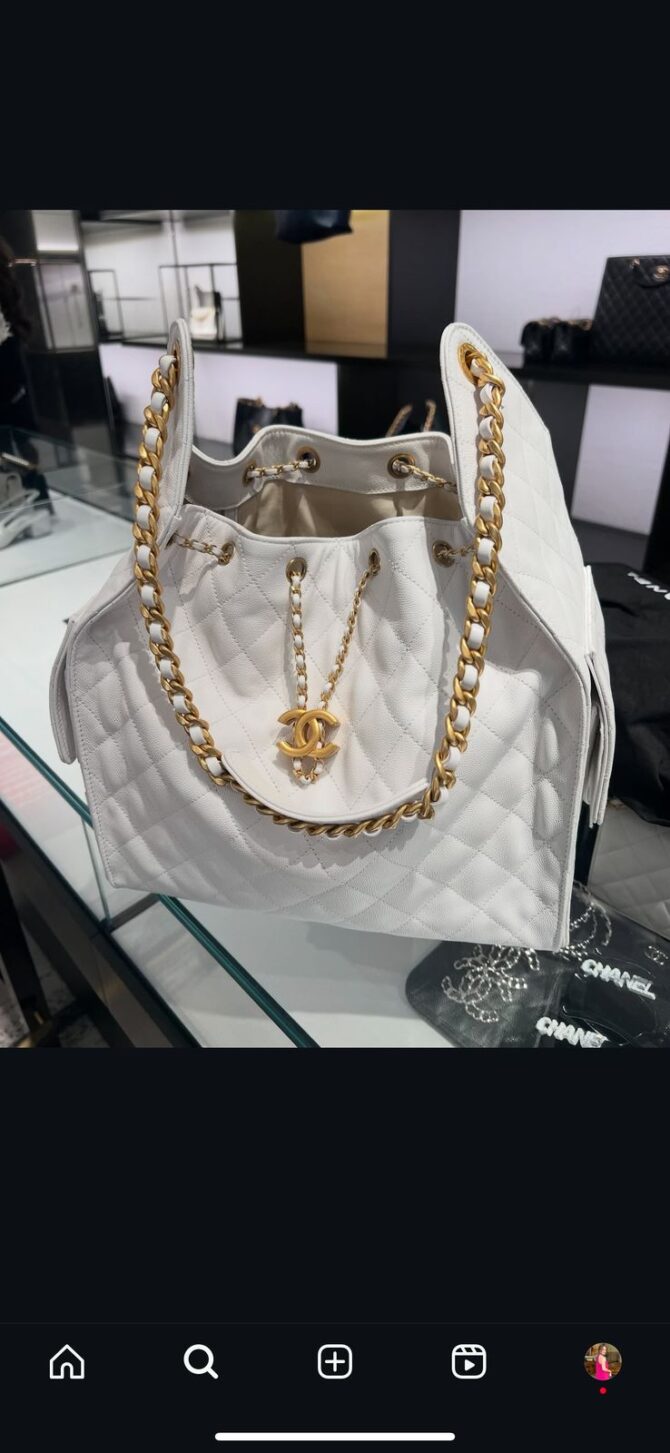Bolsa Chanel 25 Grande De Couro - Imagem 4