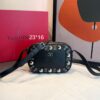 Bolsa Valentino Nellcôte Pequena-Preto