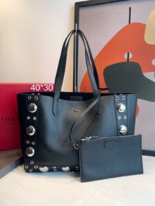Bolsa Valentino tote Nellcôte média-Preto