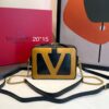 Bolsa Valentino Viva Superstar Pequena -Preto/Caramelo