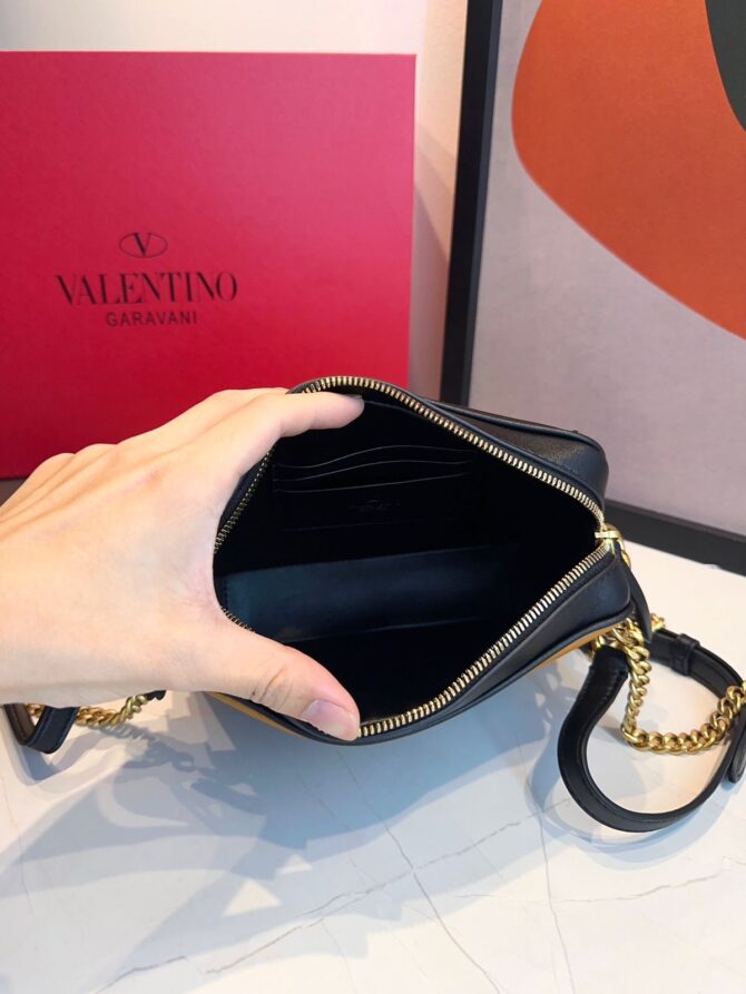 Bolsa Valentino Viva Superstar Pequena - Imagem 17