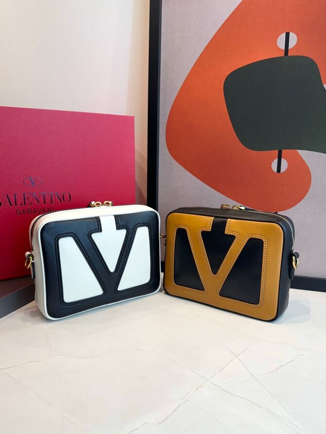 Bolsa Valentino Viva Superstar Pequena