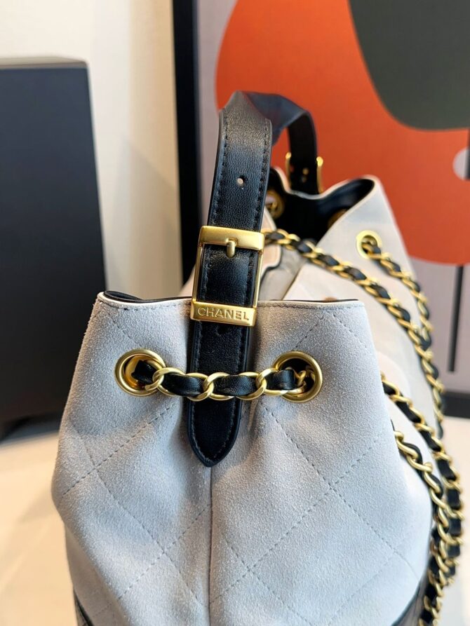 Bolsa Chanel Bicolor Da Maison Média - Imagem 4