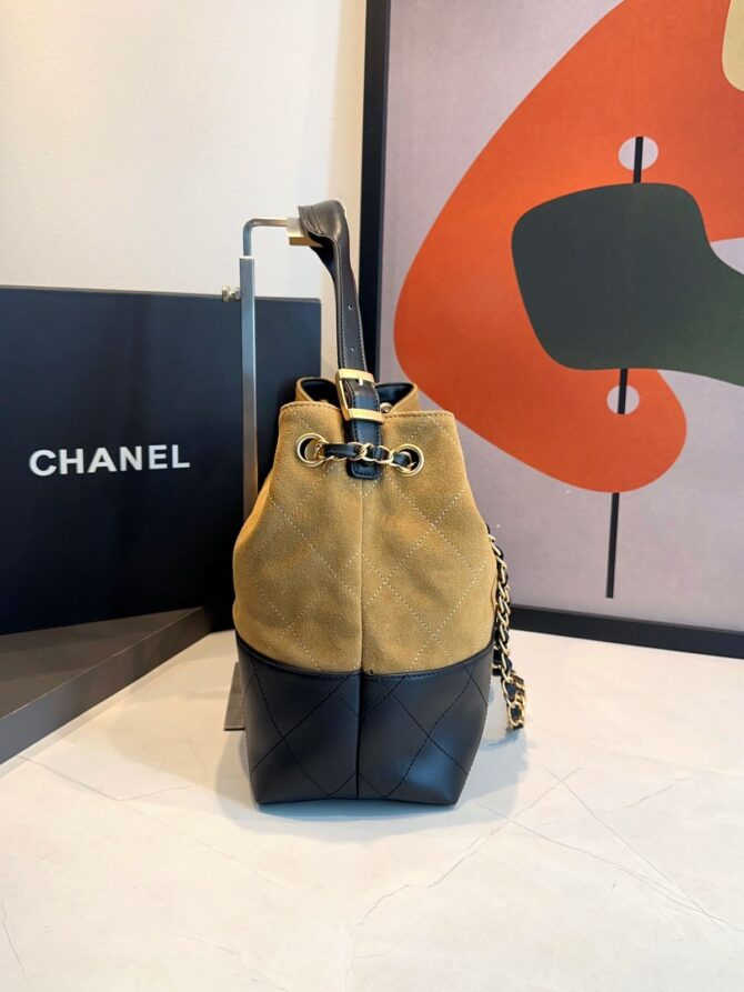 Bolsa Chanel Bicolor Da Maison Média - Imagem 13