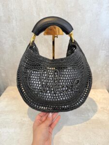 Bolsa Chloé Tote Logo Bordado-Preto