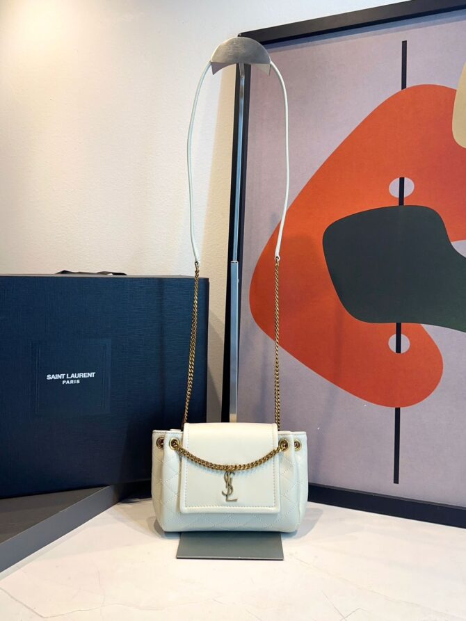 Bolsa YSL Matelassê em Losangos - Imagem 7