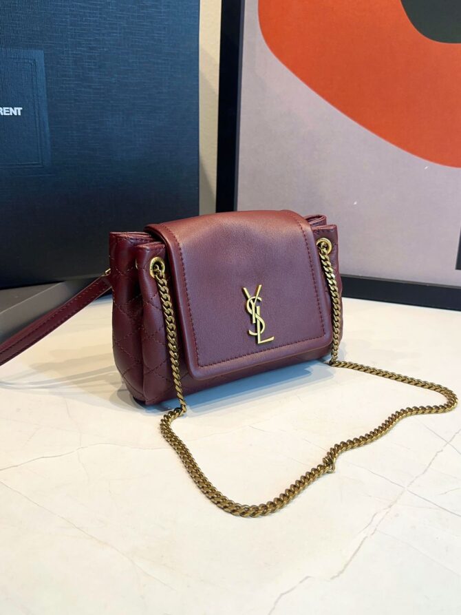 Bolsa YSL Matelassê em Losangos - Imagem 24