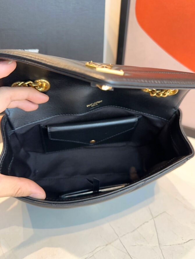 Bolsa YSL Loulou Matelassê Média - Imagem 11
