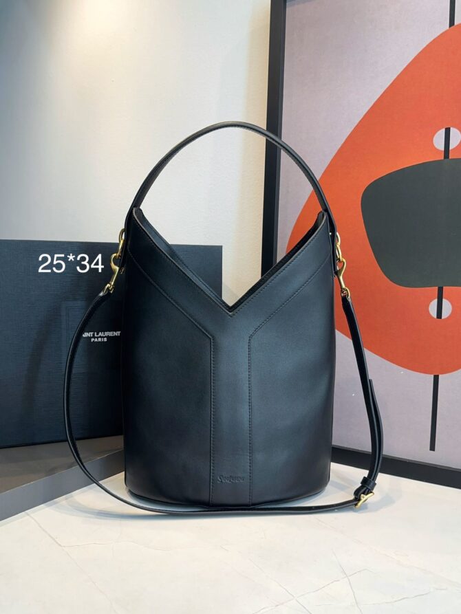 Bolsa YSL Bucket De Mão Em Couro - Imagem 8