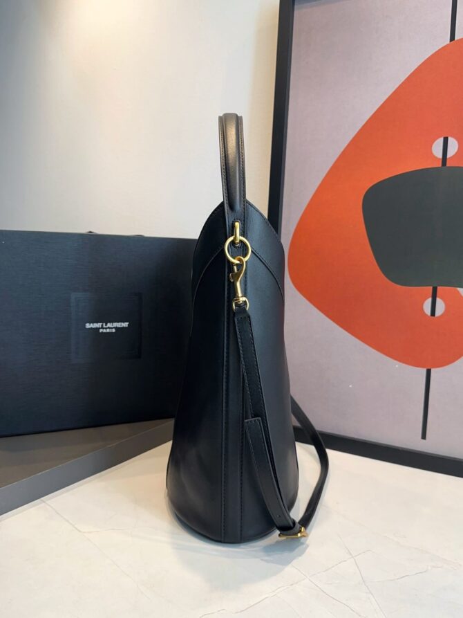 Bolsa YSL Bucket De Mão Em Couro - Imagem 12