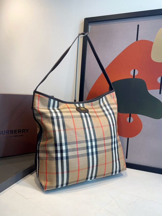 Bolsa Burberry Highlands - Imagem 5
