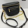 Bolsa LV Bumbag Couro Mini-Preto