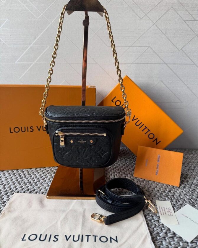 Bolsa LV Bumbag Couro Mini - Imagem 4