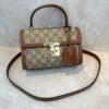 Bolsa Gucci Alça superior e Cadeado Pequena
