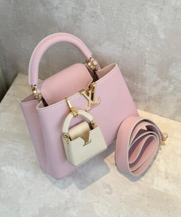 Bolsa LV Capucines BB Com Chaveiro