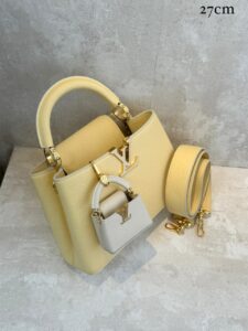 Bolsa LV Capucines BB Com Chaveiro-Amarelo