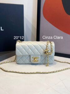 Bolsa Chanel Flap Mini Nova-Cinza Claro