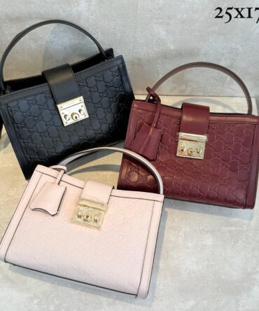 Bolsa Gucci Tiracolo Padlock Média e Cadeado