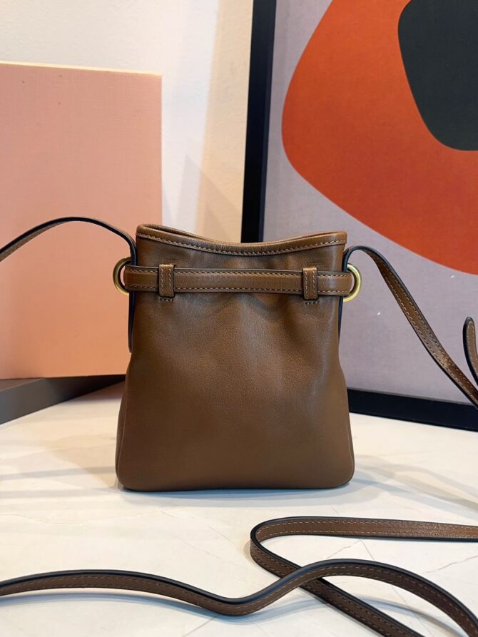 Bolsa Miu Miu Necessaire Em Couro Napa - Imagem 3