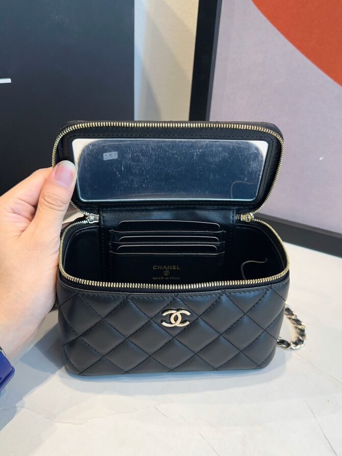 Bolsa Chanel Vanity Bucket Mini - Imagem 8