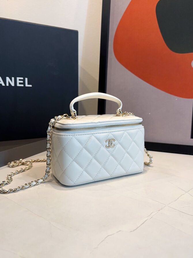 Bolsa Chanel Vanity Bucket Mini - Imagem 11