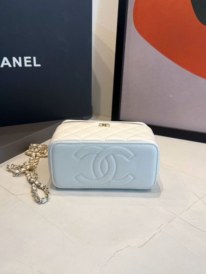 Bolsa Chanel Vanity Bucket Mini - Imagem 16