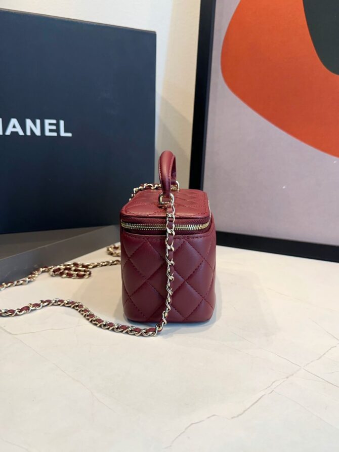 Bolsa Chanel Vanity Bucket Mini - Imagem 25