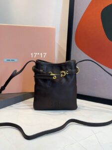 Bolsa Miu Miu Necessaire Em Couro Napa -Preto