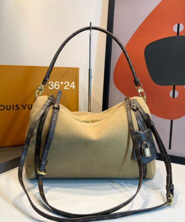 Bolsa LV Expresso MM Camurça