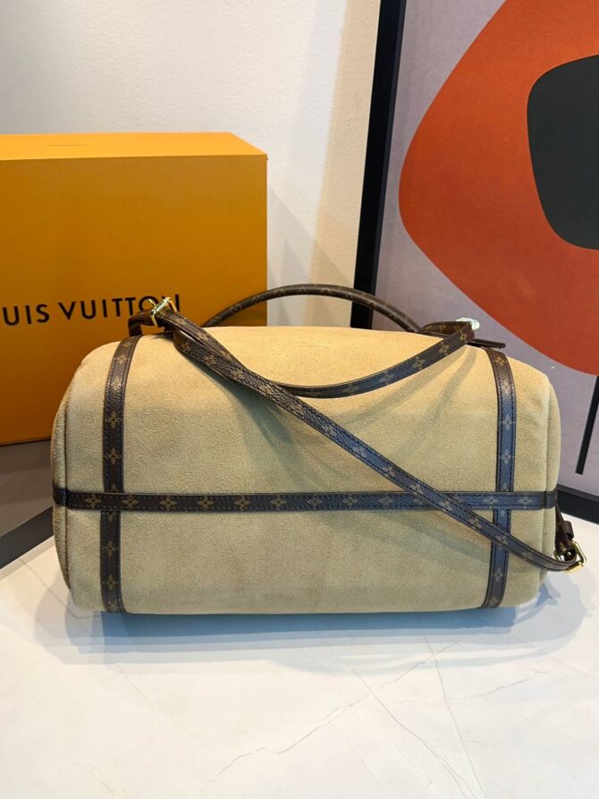 Bolsa LV Expresso MM Camurça - Imagem 11
