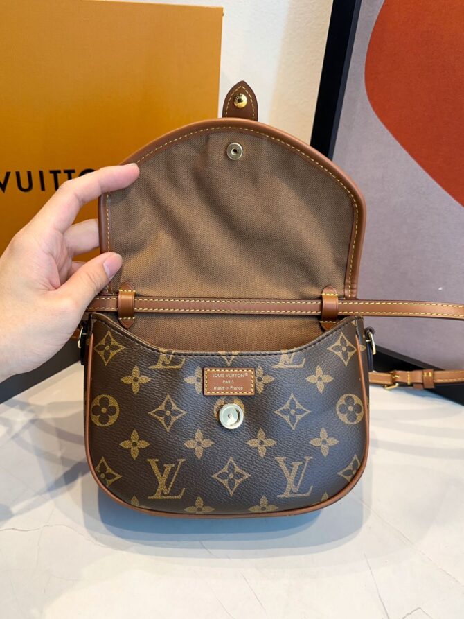 Bolsa LV Belt Bag Solo - Imagem 8