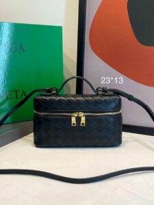 Bolsa Bottega Veneta Bang Bang Vanity-Preto