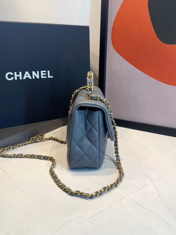 Bolsa Chanel Pequena Com Aba - Imagem 12