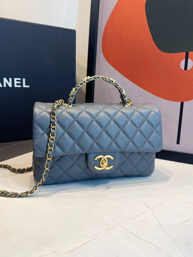 Bolsa Chanel Pequena Com Aba - Imagem 14