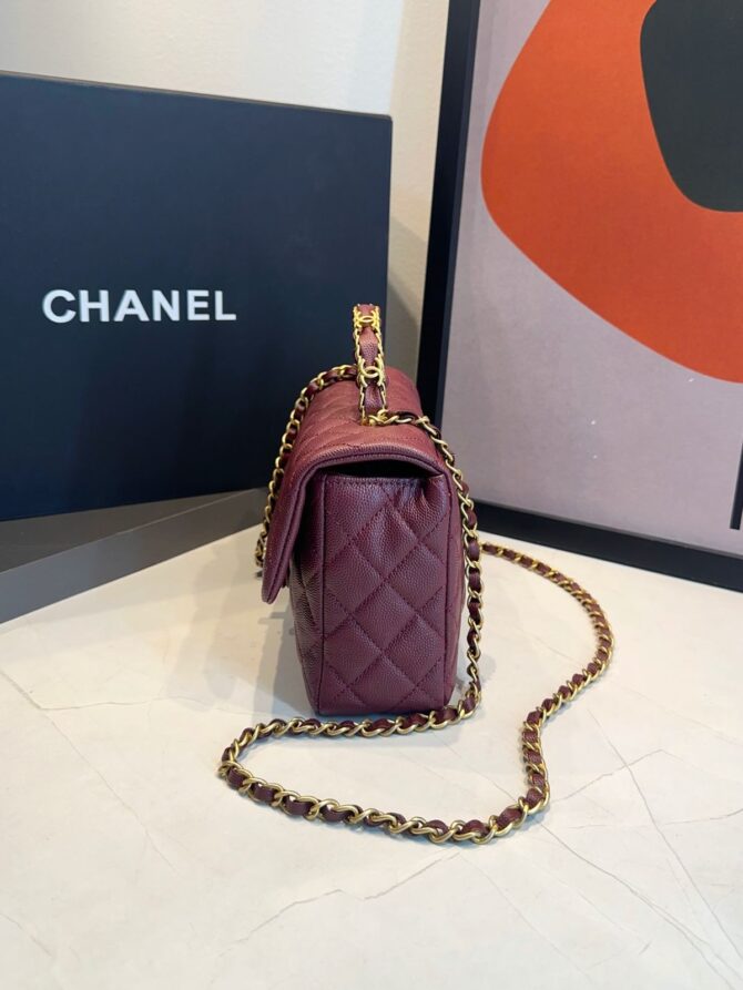 Bolsa Chanel Pequena Com Aba - Imagem 25