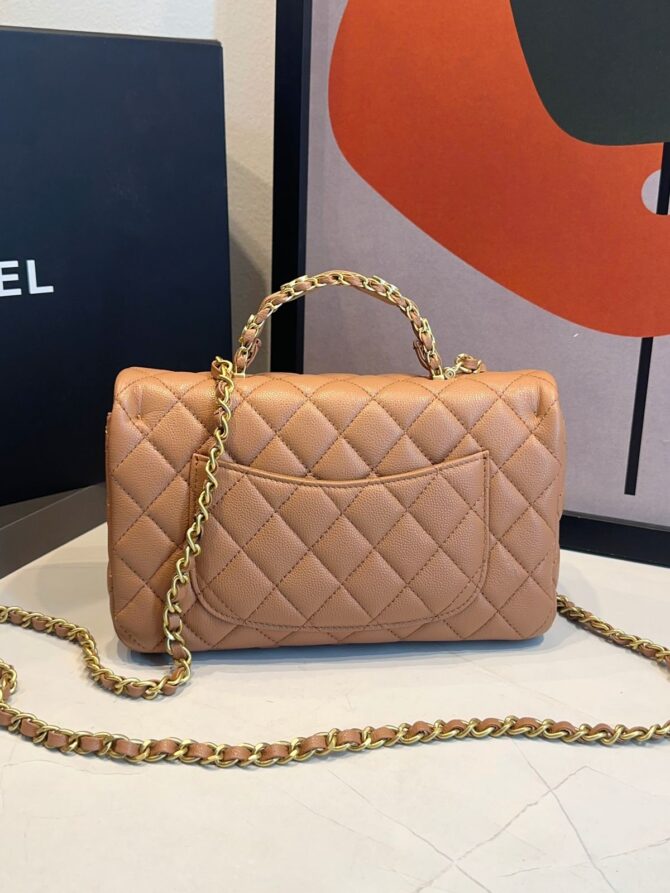 Bolsa Chanel Pequena Com Aba - Imagem 35