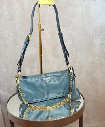 Bolsa Prada Re-Edition Média