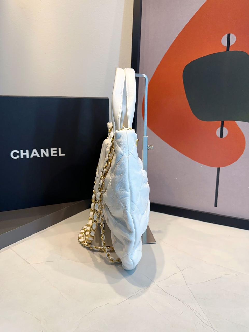 Bolsa Chanel De Laço Couro Média - Imagem 13