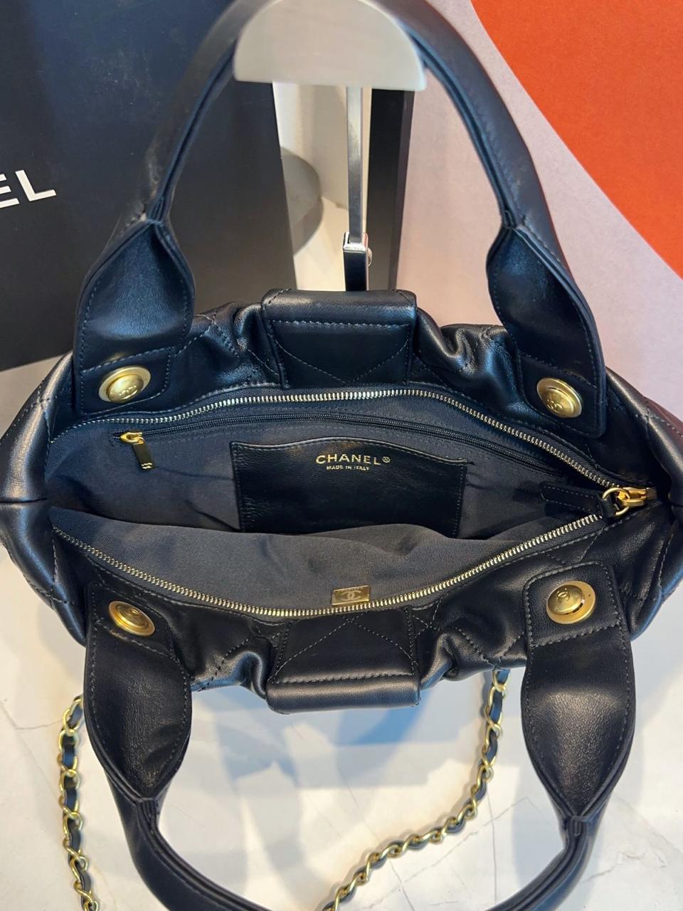 Bolsa Chanel De Laço Couro Média - Imagem 9