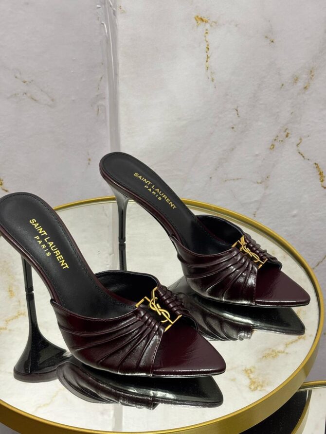 Mule Saint Laurent Babylone