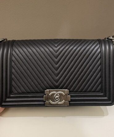 Bolsa Chanel Chevron Le Boy Flap - Oferta -