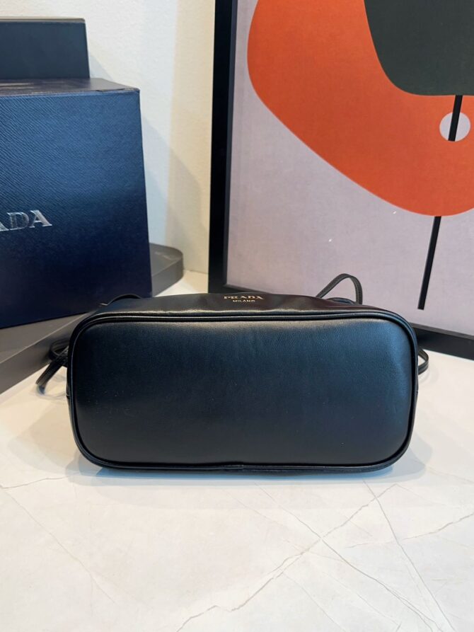 Bolsa Prada Dada Pequena Em Couro - Imagem 7