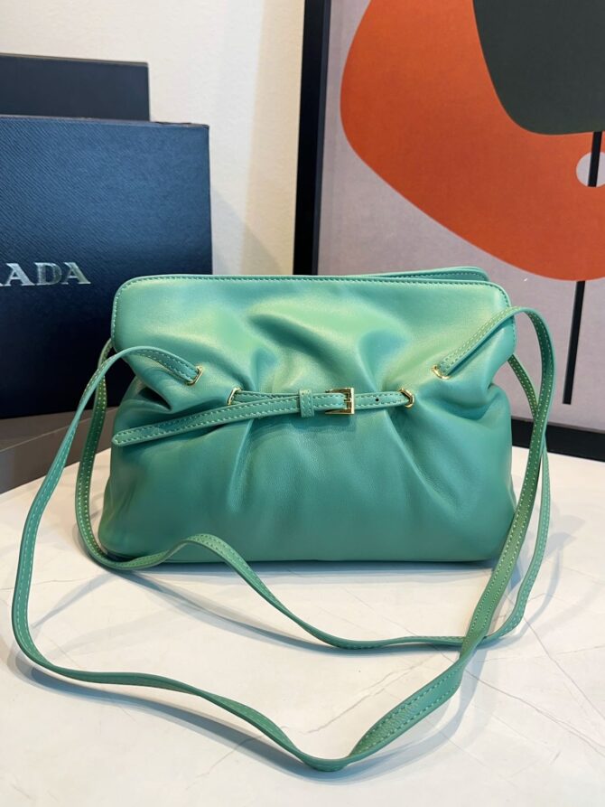 Bolsa Prada Dada Pequena Em Couro - Imagem 13