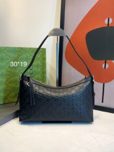 Bolsa Gucci Emblen Média GG-Preto
