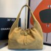 Bolsa Chanel Hobo 25 pequena Camurça -Caramelo
