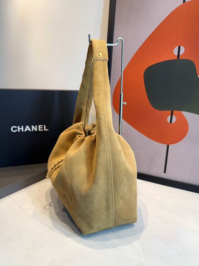 Bolsa Chanel Hobo 25 pequena Camurça - Imagem 6