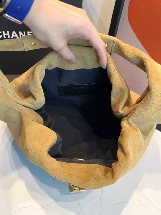 Bolsa Chanel Hobo 25 pequena Camurça - Imagem 9