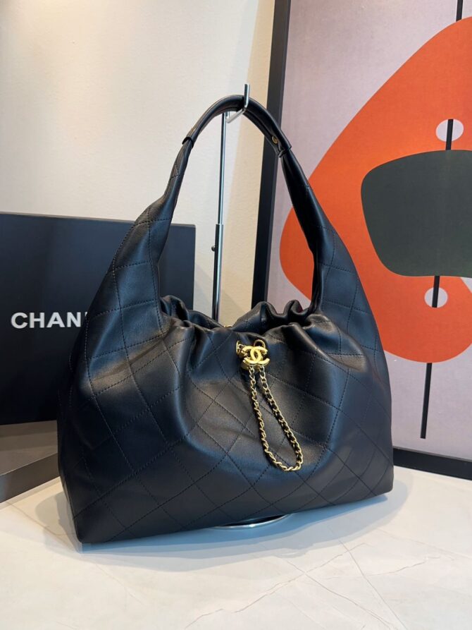 Bolsa Chanel Hobo 25 pequena Couro - Imagem 3